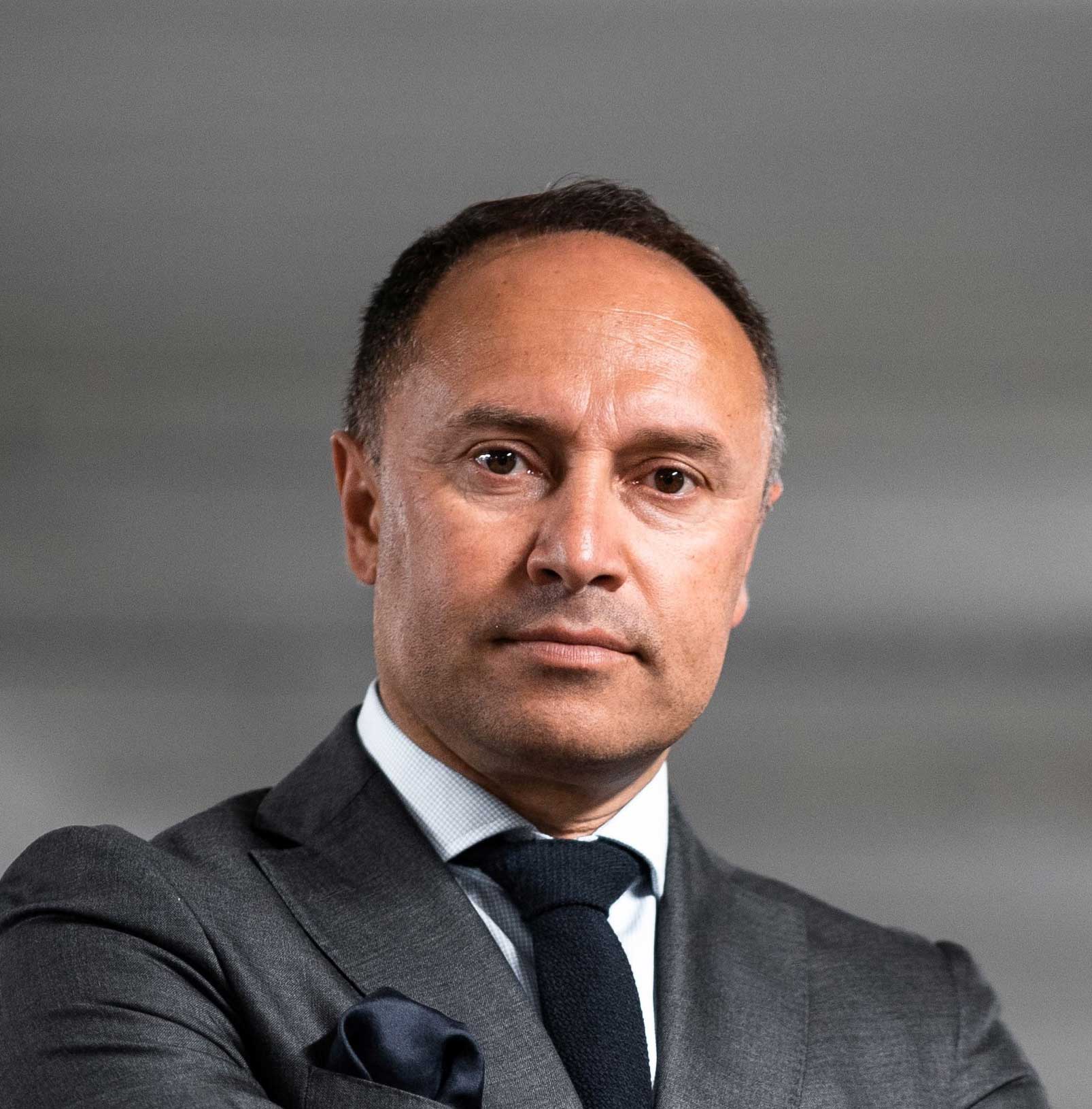 Simon Manda’, S.Pd